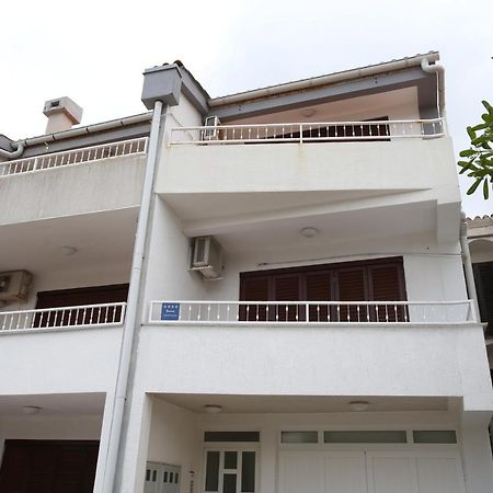 Apartment Mirna Baska  Exterior photo