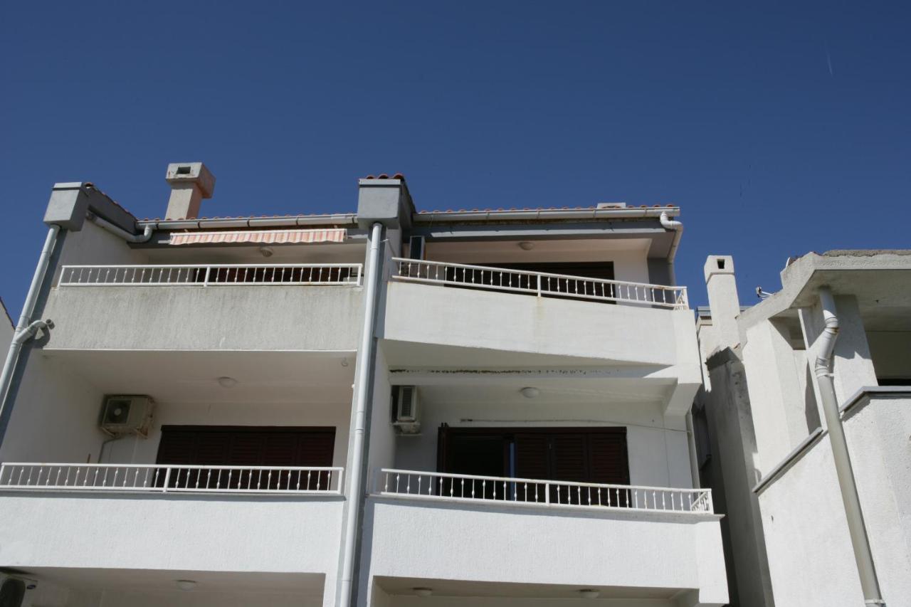 Apartment Mirna Baska  Exterior photo
